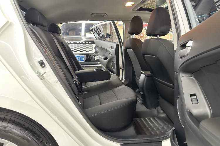 Used Kia K3S 2014 1.6L Automatic GLS
