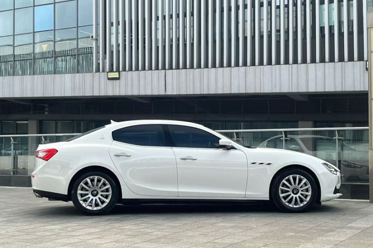 Used Maserati Ghibli 2018 3.0T Standard Edition
