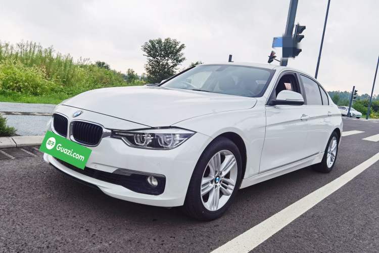 Used BMW 3 Series 2016 320Li Ambition Model
