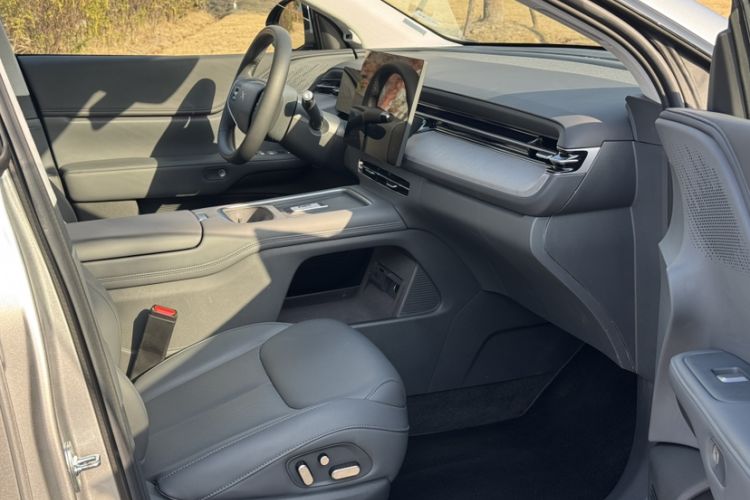 Used XPeng G6 2025 625 Long-Range Max Flagship Edition