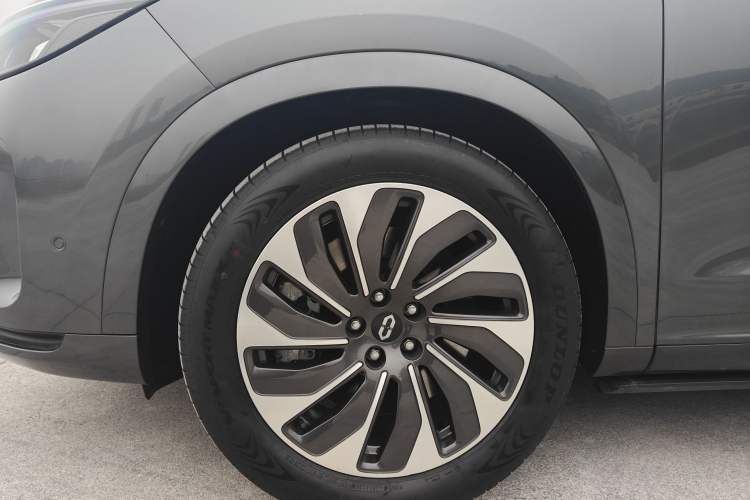 Used Hima AITO M7 2022 1.5T Four-Wheel Drive Luxury Edition
