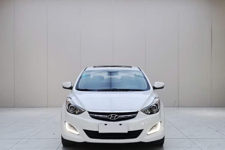 Used Hyundai Elantra (5th Generation / Langdong) 2015 1.6L Automatic Leading Model