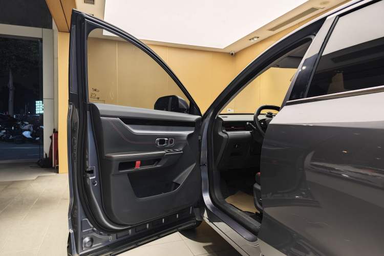 Used JETOUR Dashing 2024 1.5T DCT Starlight Shine Pro Edition
