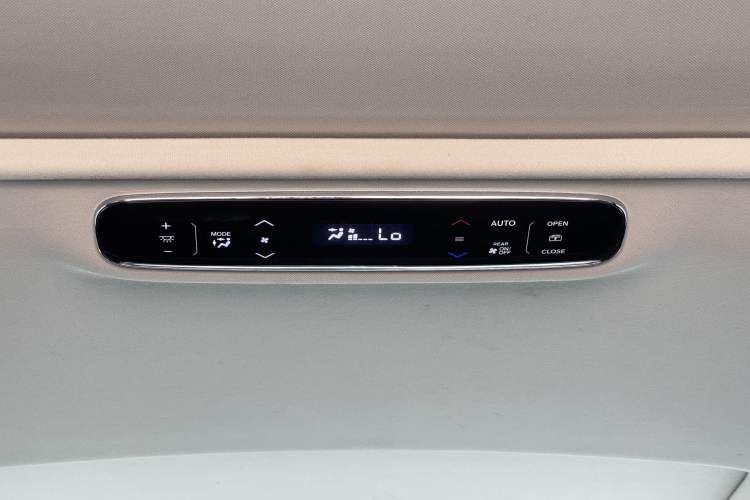 Used Honda Elysion 2016 2.4L Classic Edition
