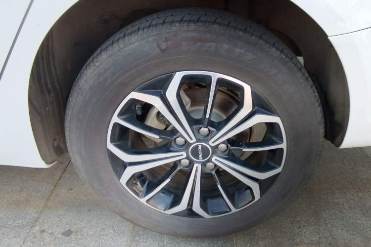 Used Roewe i6 MAX New Energy 2023 EV 420 Skyroof Special Edition
