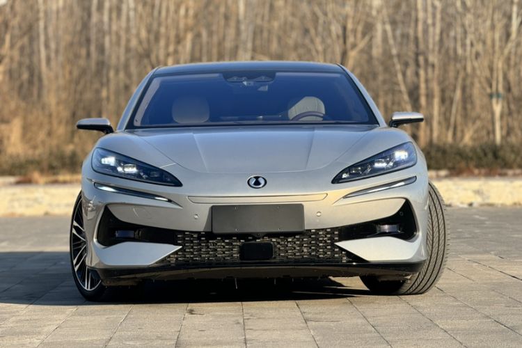 Used Denza Z9GT 2024 1100 Four-Wheel Drive Ultra Version