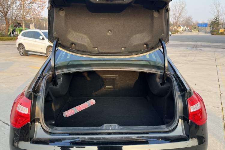 Used Citroen C5 2014 1.6T Automatic Luxury Model
