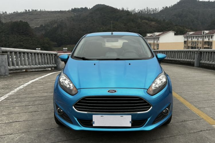 Used Ford Fiesta 2013 Hatchback 1.5L Automatic Fashion Edition