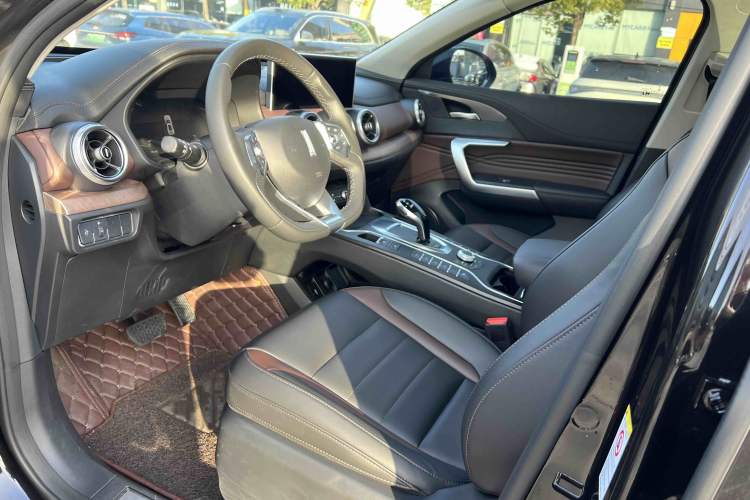 Used Wey VV5 2020 1.5T Two-Wheel Drive Smart Pioneer