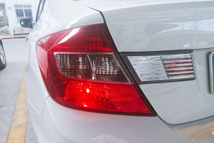 Used Honda Civic 2013 10th Anniversary 1.8L Automatic Luxury Edition
