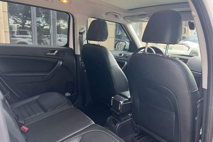 Used Skoda Yeti 2017 TSI280 DSG Car Enjoy Brothers Edition
