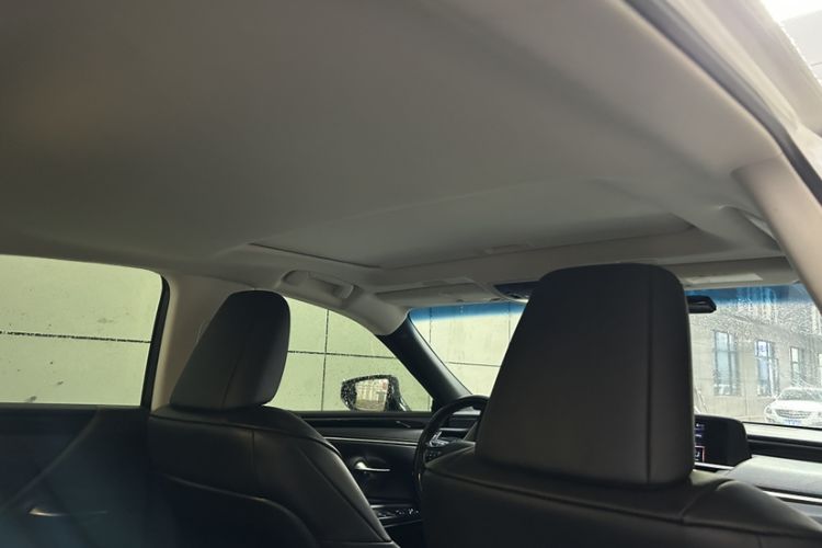 Used Lexus ES 2018 200 Excellence Edition China V Standard
