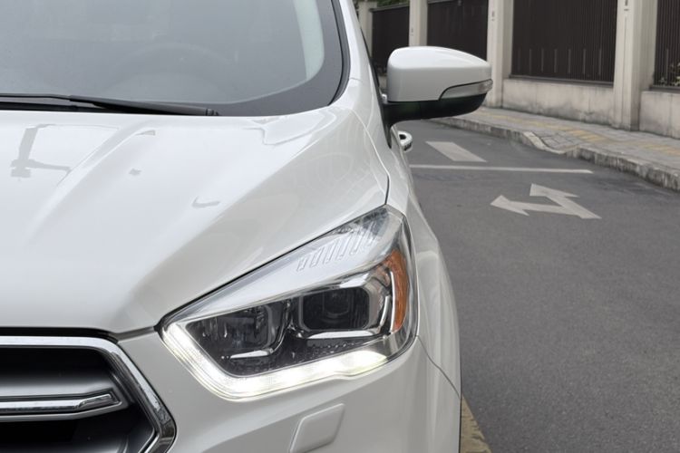 Used Ford Kuga 2018 EcoBoost 180 Four-Wheel Drive Luxury Wing Model
