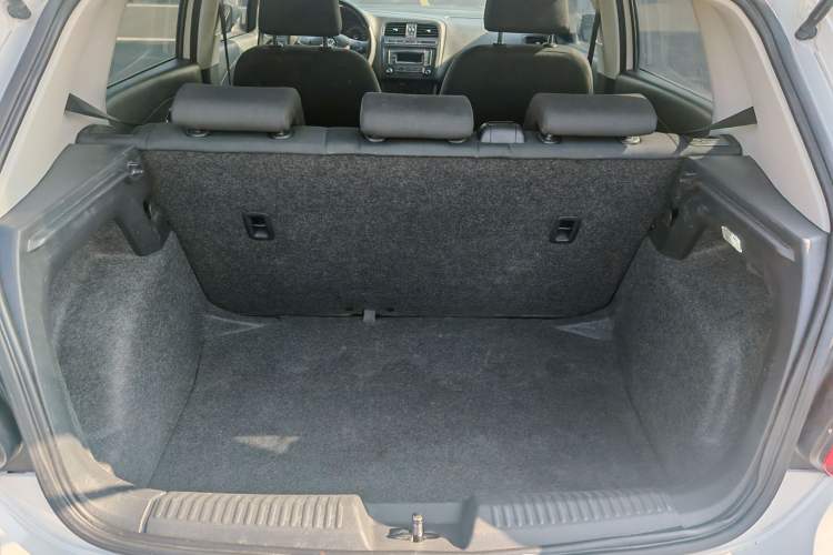 Used Volkswagen Polo 2018 1.5L Manual Drive-Comfort Model