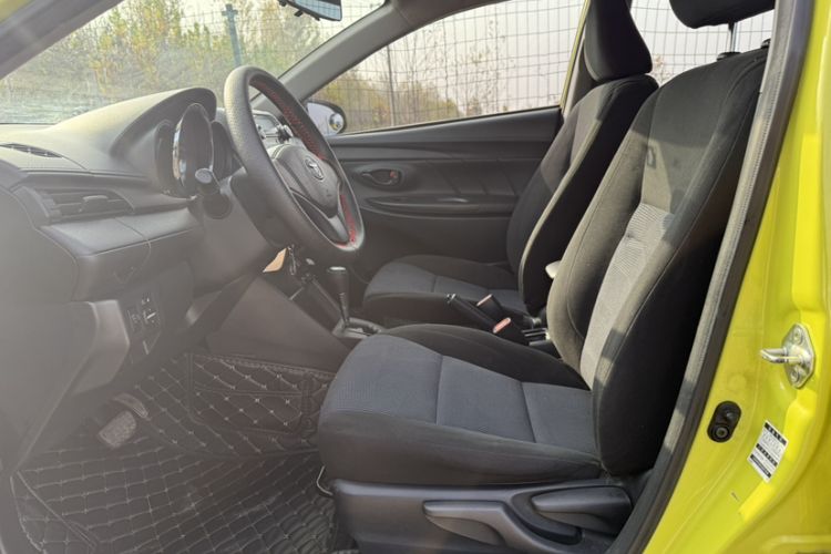 Used Toyota YARiS L 2016 Revised 1.5E CVT Charming Edition
