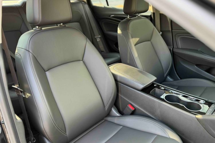 Used Buick Regal 2024 Revised 25T Ultra-Comfort Edition