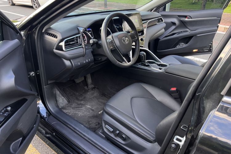 Used Toyota Camry 2023 2.0GVP Premier Edition