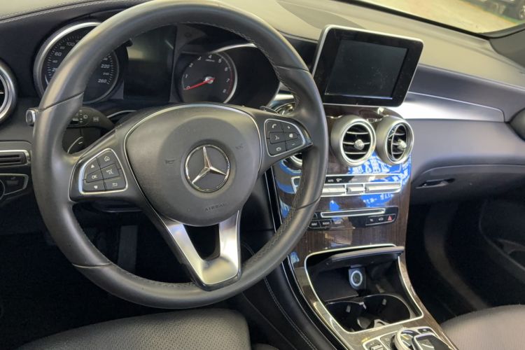 Used Mercedes-Benz GLC 2016 GLC 260 4MATIC Dynamic Edition
