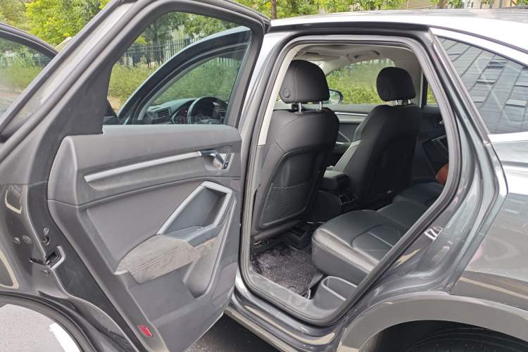 Used Audi Q3 Sportback 2020 40 TFSI Fashion Model
