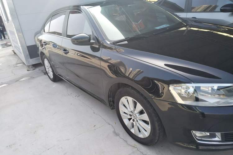 Used Volkswagen Lavida 2013 Revised Version 1.4 TSI Manual Comfort Edition