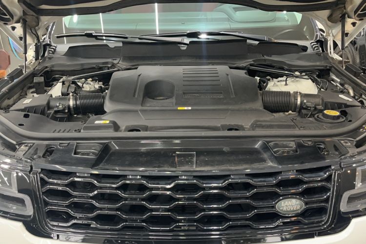 Used Land Rover Range Rover Sport 2022 3.0 L6 YAO Black Edition