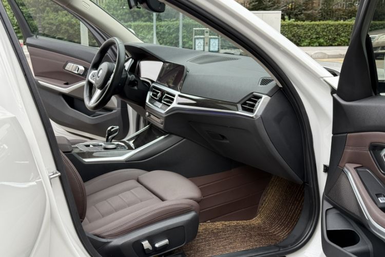 Used BMW 3 Series 2020 Restyled 325Li M Sport Package
