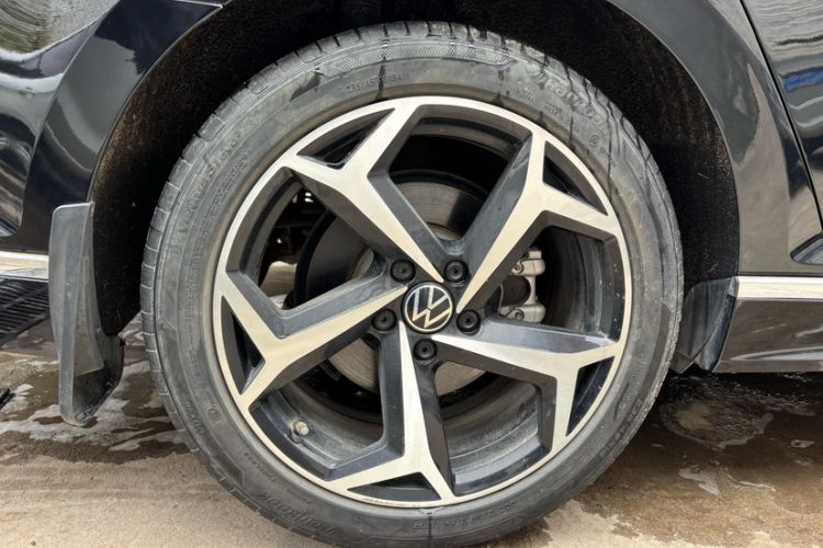 Used Volkswagen Magotan 2023 2 Million Units Commemorative Edition 330TSI DSG Luxury Version