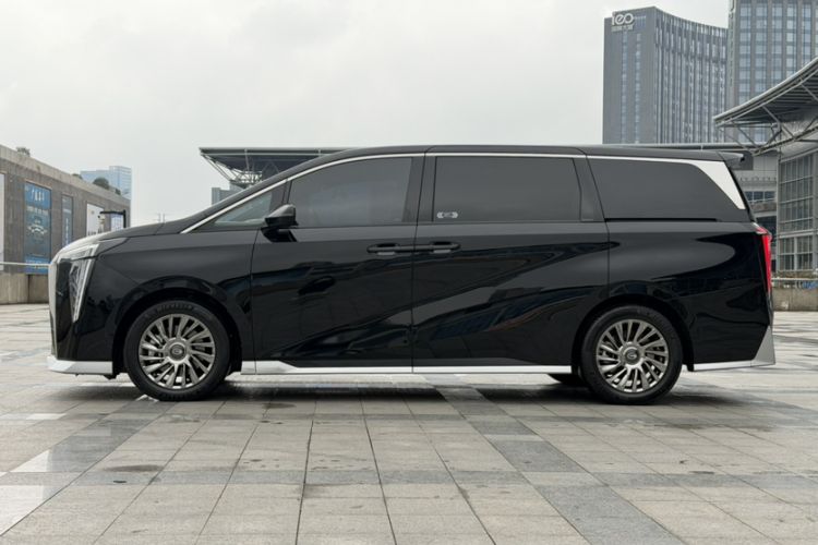 Used GAC Trumpchi M8 2023 Zongshi Series Dual-Motor YuZun Edition