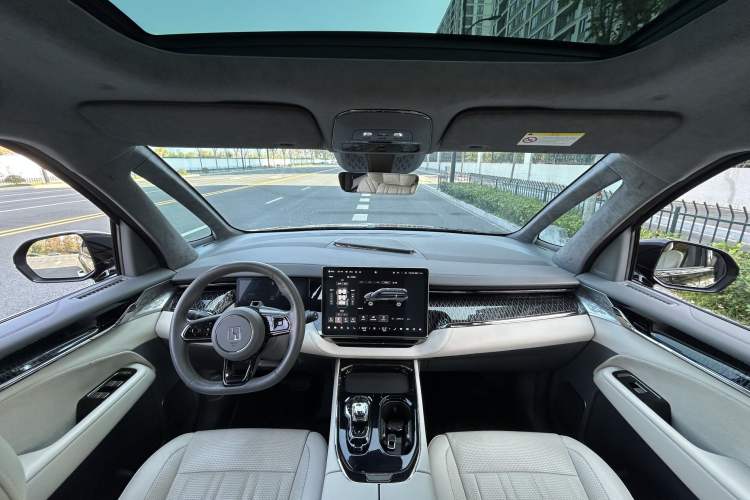 Used Zeekr 009 2022 WE Edition