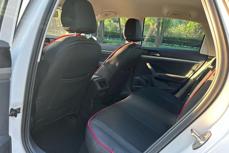 Used Volkswagen Lavida 2022 1.5L Automatic Fashion Edition
