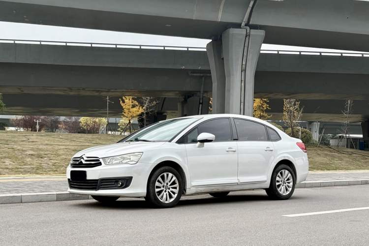 Used Citroen C-Quatre 2014 VTS Version 1.6L Automatic Prestige Model
