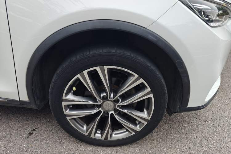 Used BYD Tang 2018 2.0T Automatic SmartConnect Prestige 7-Seater China V Standard
