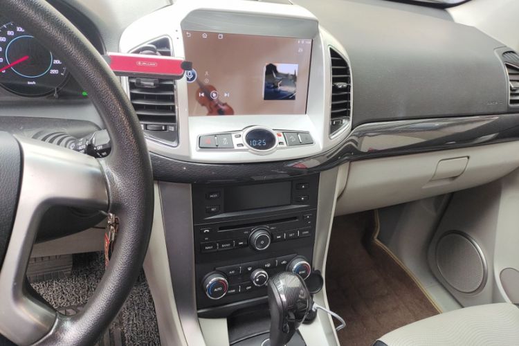 Used Chevrolet Captiva 2014 2.4L 4x4 Luxury Edition 5 Seats
