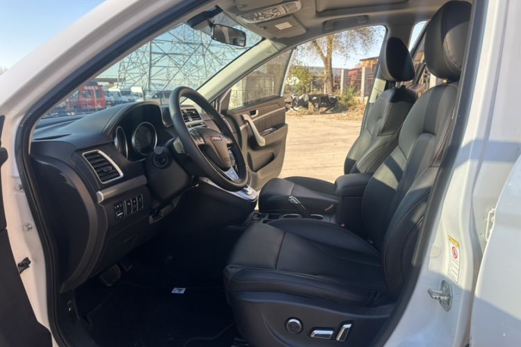 Used Haval H6 2015 Sport Edition 1.5T Automatic Two-Wheel Drive Luxury Model