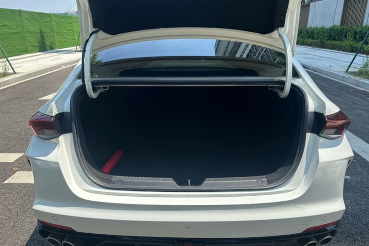 Used GAC Trumpchi EMPOW 2023 270T DCT J16 Version