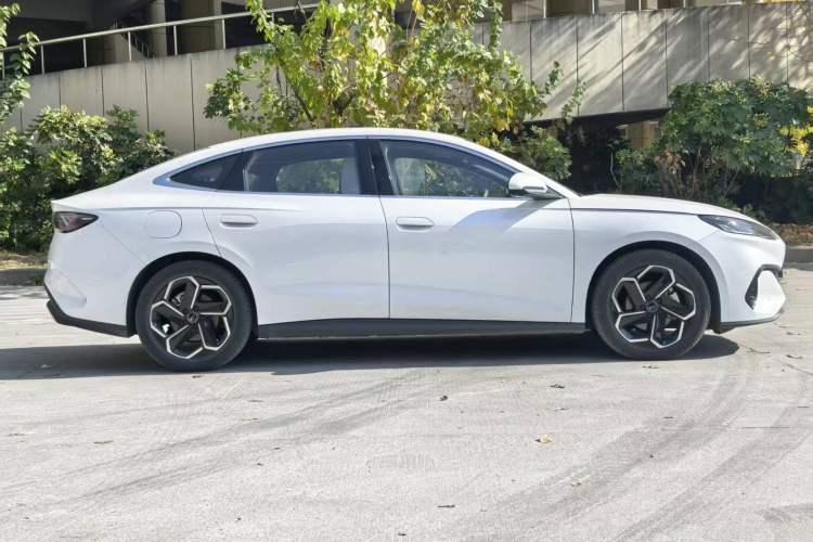 Used BYD Seal 06 New Energy 2024 DM-i 120KM Flagship Model