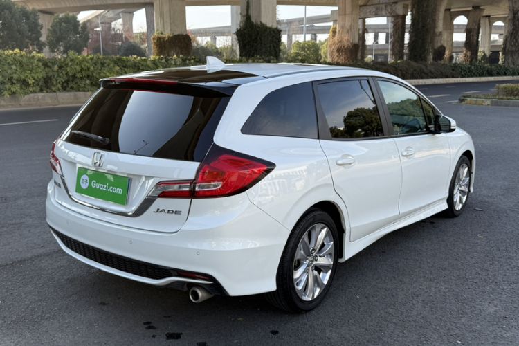 Used Honda Jade 2020 1.8L automatic Comfort version
