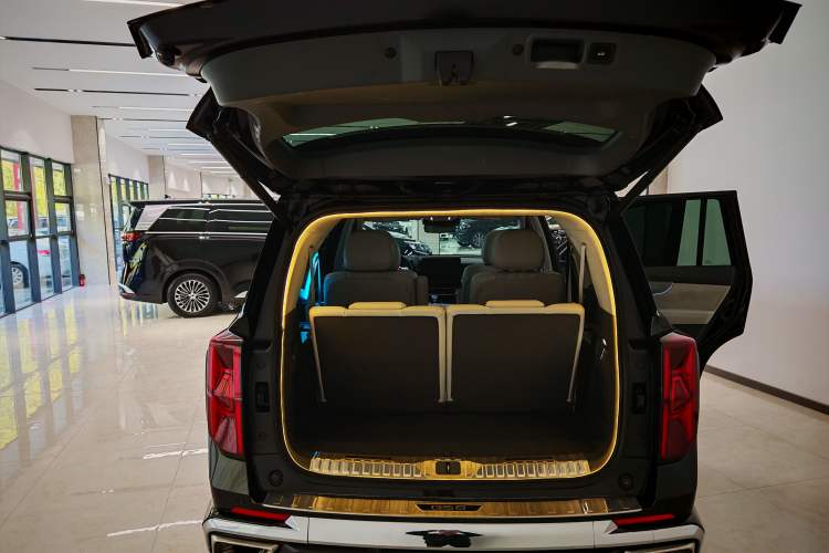 Used GAC Trumpchi GS8 2022 Flagship Series 2.0 TGDI All-Wheel-Drive Supreme Edition (6-seater)