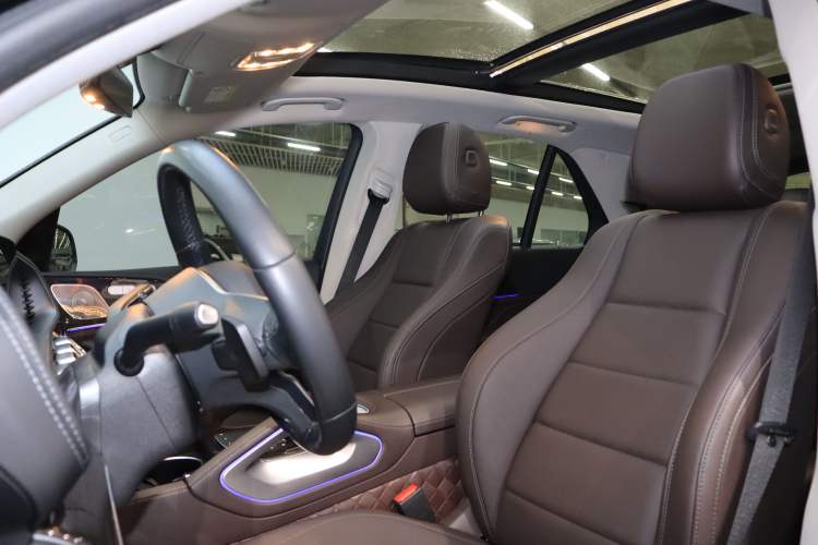 Used Mercedes-Benz GLE 2022 GLE 350 4MATIC Stylish Model
