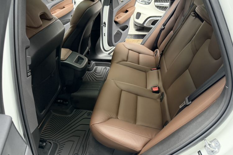 Used Volvo XC60 2022 B5 4x4 Smart Luxury Edition
