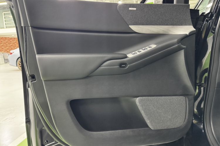 Used XPeng X9 2024 702 Ultra-Long Range Max