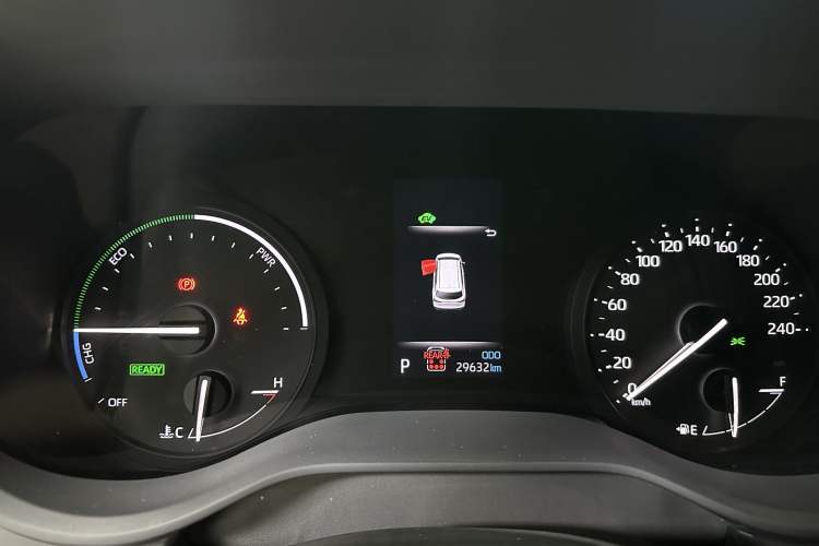 Used Toyota Sienna 2023 2.5L Hybrid Comfort Edition