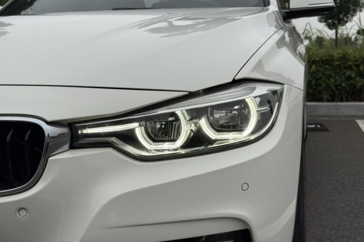 Used BMW 3 Series 2018 320i M Sport Package
