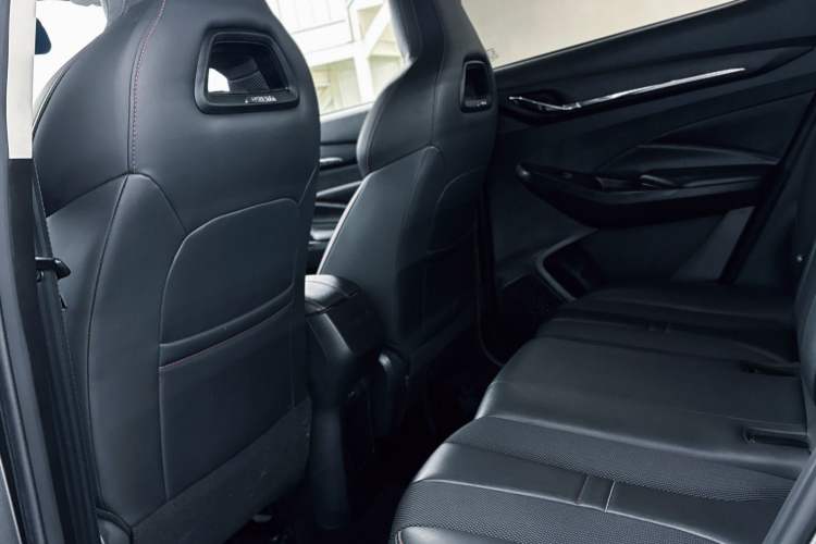 Used Oshan X5 2021 1.6L CVT Comfort Model
