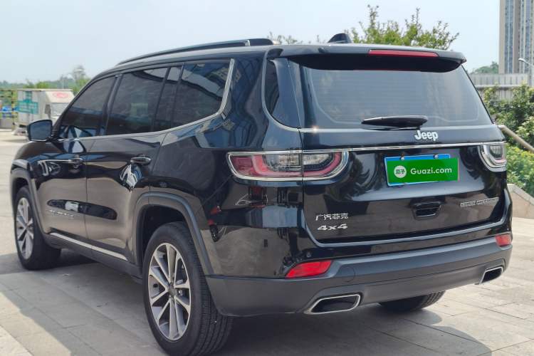 Used  Grand Commander 2018 2.0T Four-Wheel Drive Premium Navigation Version China V