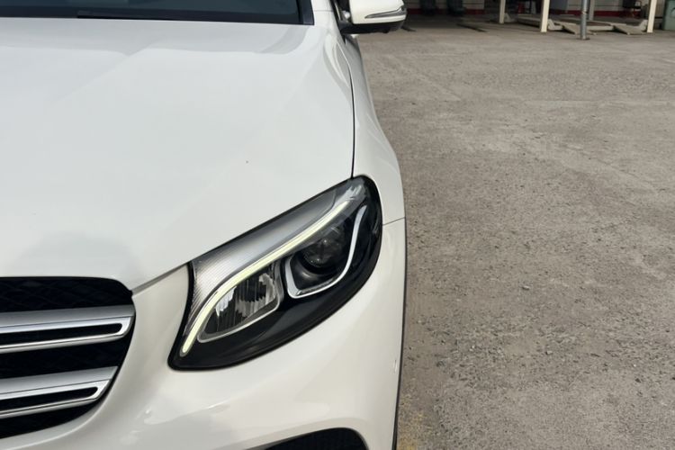 Used Mercedes-Benz GLC 2019 Facelift GLC 260 L 4MATIC Luxury Model
