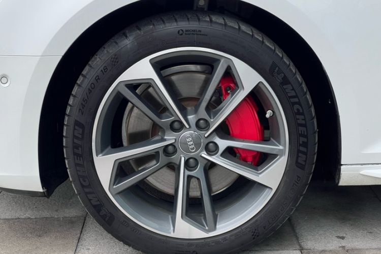 Used Audi A4L 2018 30th Anniversary Edition 45 TFSI quattro Sport model