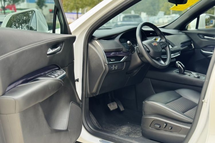 Used Cadillac XT4 2021 28T Two-Wheel Drive Tech Edition
