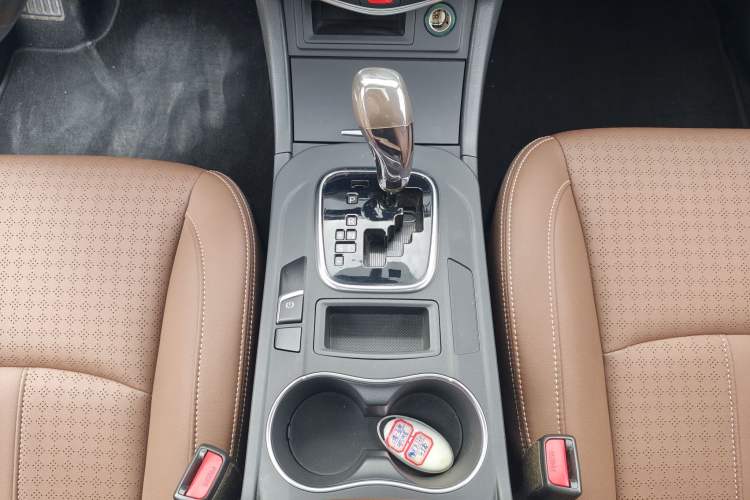 Used BYD S7 2017 2.0T Automatic Luxury Model
