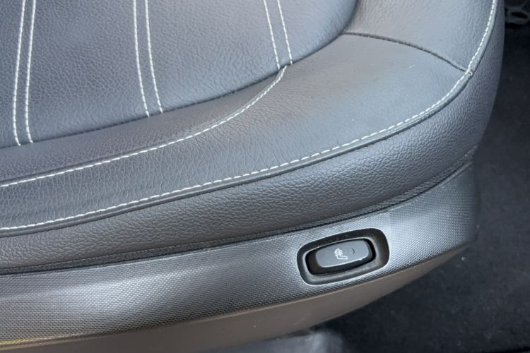 Used  forfour 2016 0.9T 66 kW Pioneer Edition